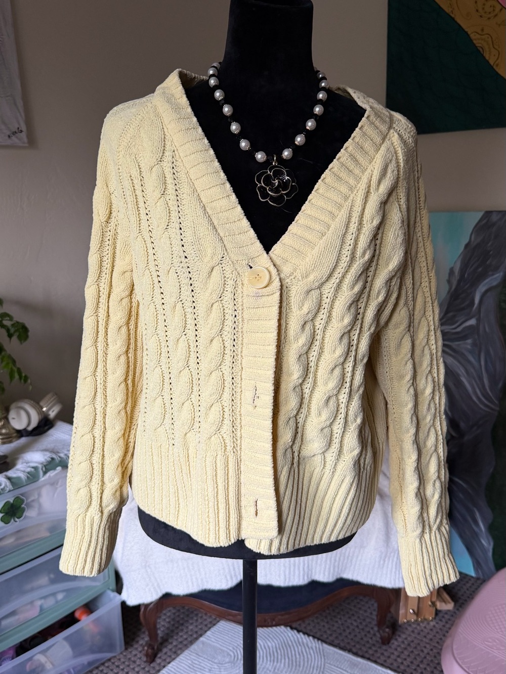 Very Soft Cream Cable-Knit V-Neck Button Sweater